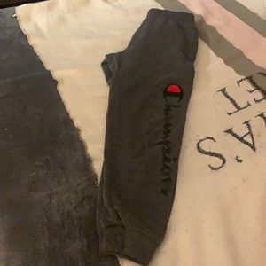 Boys Medium Champion sweatpants